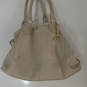 AUDREY BROOKE BEAUTIFUL LEATHER BAG.